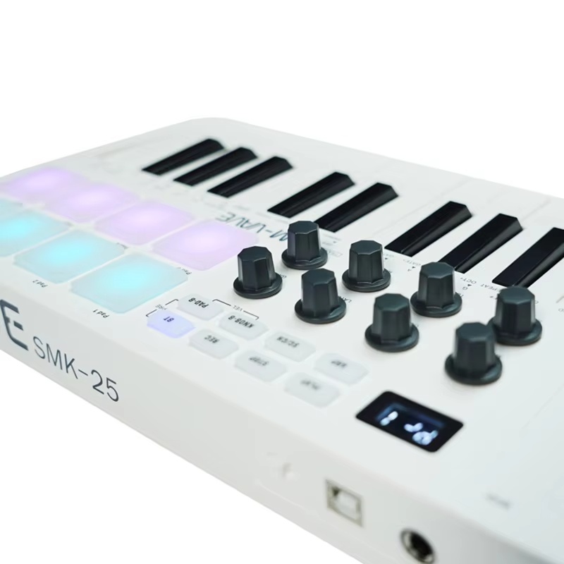 لوحة مفاتيح M-VAVE SMK-25 الاح - مراجعة Midi Controller Pad وسعره